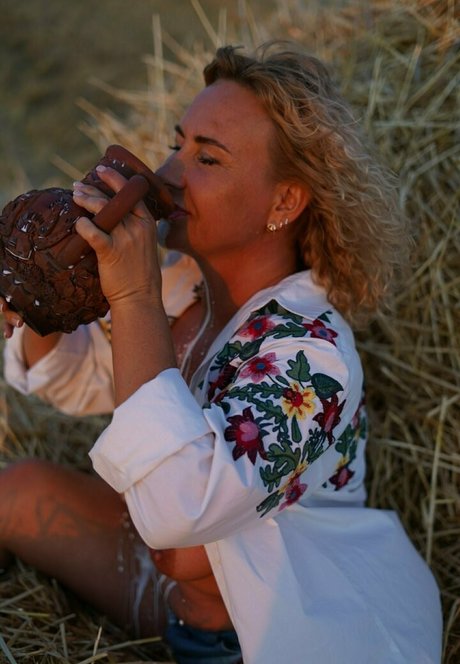 若い黒人女性オンリーファンズ ホット裸 画像