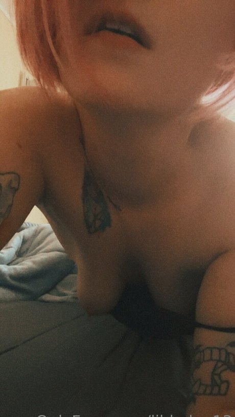 曲線美のランジェリーOnlyFans セクシー 画像