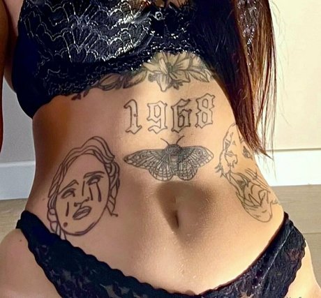 黒人レズビアンオンリーファンズ ホットセクシー ギャラリー