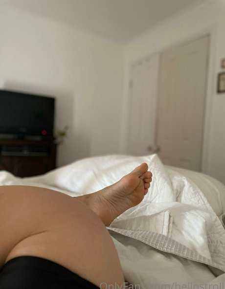 hellostroll 独占スター アーカイブ