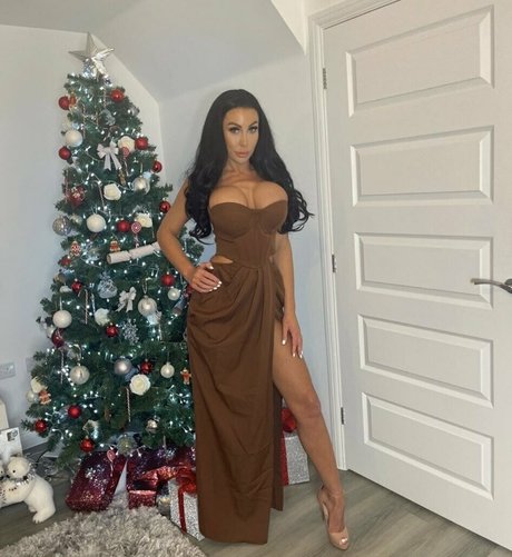 mila amora x アダルトスター アーカイブ