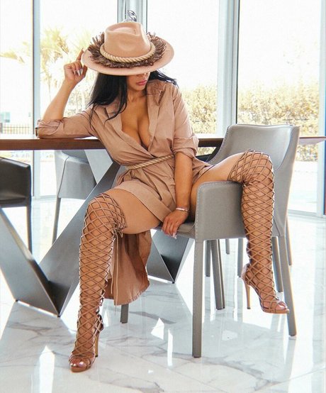 Leidy Mazo HDポルノスター 写真