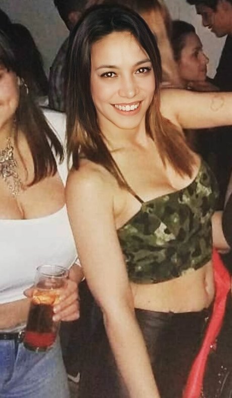 Melani Poisa 完璧なモデル 写真