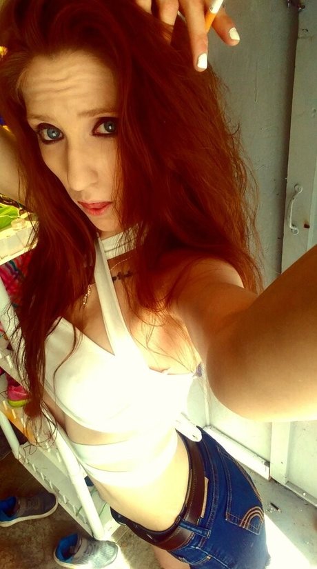 甘いおまんこオンリーファンズ アートヌード 写真