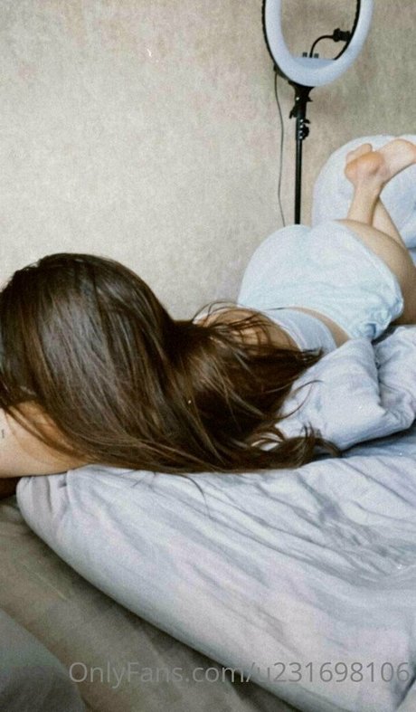 katrin shamber セクシーなポルノスター 画像