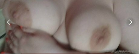 スマイルオンリーファンズ 美しい裸 写真