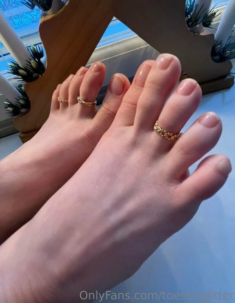 toesonglitter ポルノスター 高品質 写真