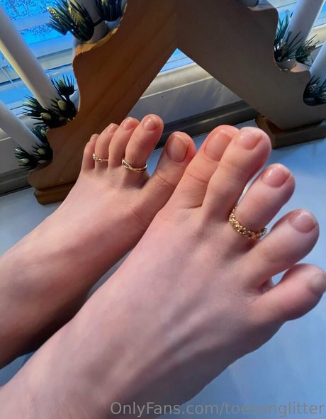 toesonglitter ポルノスター 素敵 写真