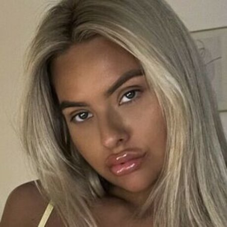 熟女乱交OnlyFans ポルノ 写真