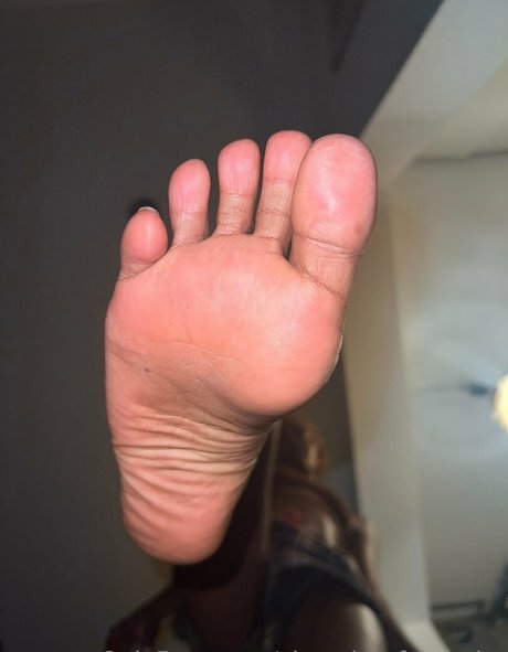 chocolatefeetbabe 完璧なスター 画像