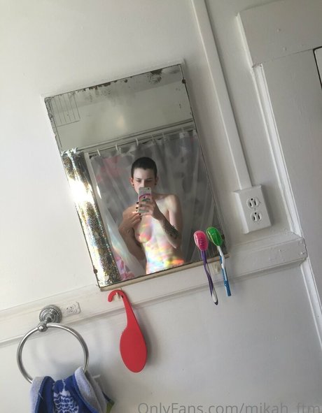 ティーンウェブカメラOnlyFans HD 画像