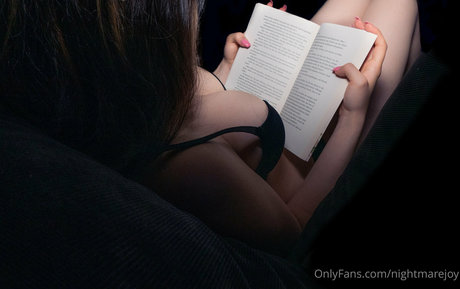 自然な赤毛のオンリーファンズ 無料ヌード 写真