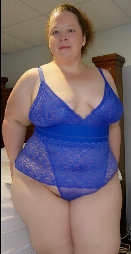 annabelleleighbbw かわいいスター 画像