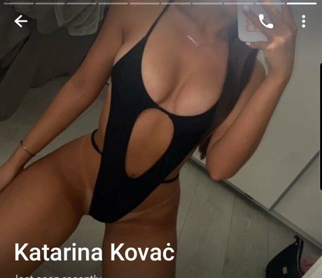 Katarina Kovac 美しいモデル 写真