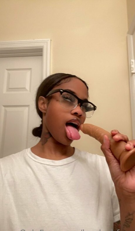 太った足のOnlyFans 無料セクシー 写真