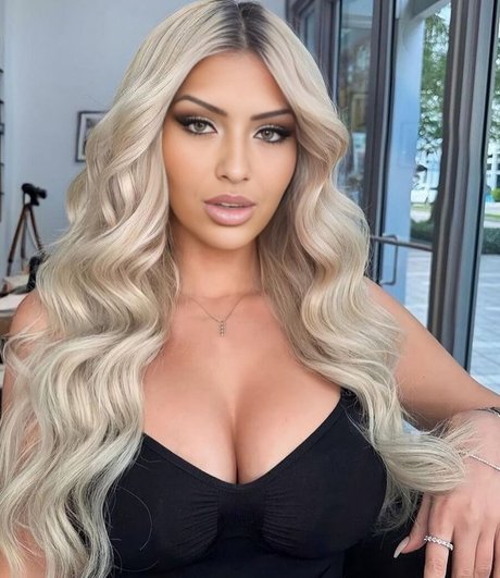 裸ヌードOnlyFans 美しいポルノ 画像