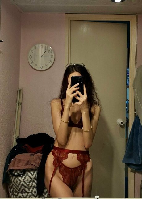 Mommikaru ホットモデル 写真