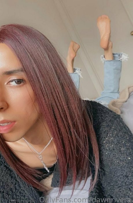 ヌード教師オンリーファンズ アートポルノ 画像