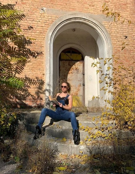 erika eden vip 美しいモデル 写真