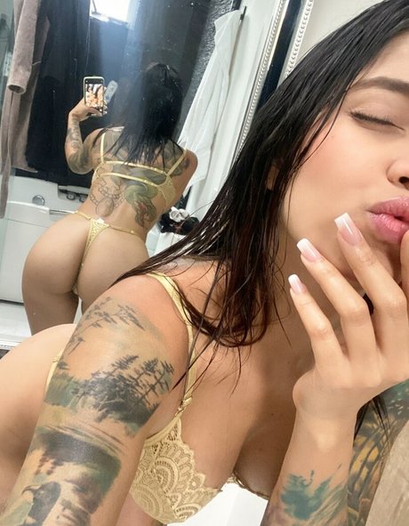 Jenn Muriel ヌードモデル 写真