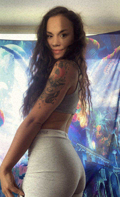 Sexyravebae 完璧な女優 写真