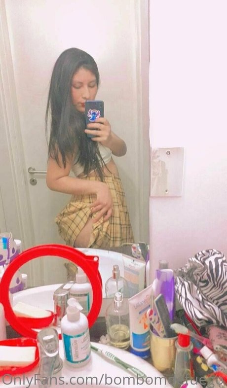 ポーグエボニーオンリーファンズ アダルト ギャラリー