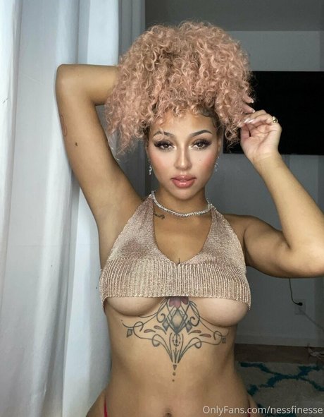 NastyNess ポルノスター 素敵 写真