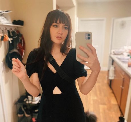 Quelaag アダルトモデル 画像