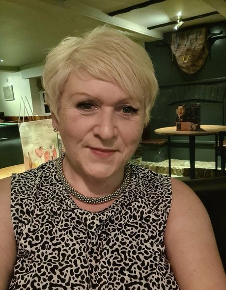 クーガーオンリーファンズ アートヌード 写真