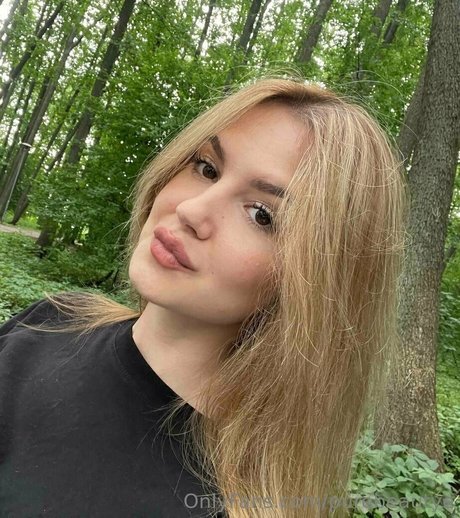 バブルバットオンリーファン 無料エロ ギャラリー