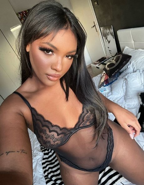 Bane Mbaye ポルノスター 画像