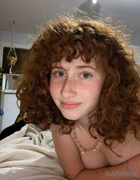 naomime アート女優 写真