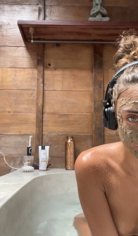 Vanessa Moe 美しい女優 写真