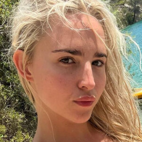 Laurel Arnell Cullen ポルノスター 独占 写真