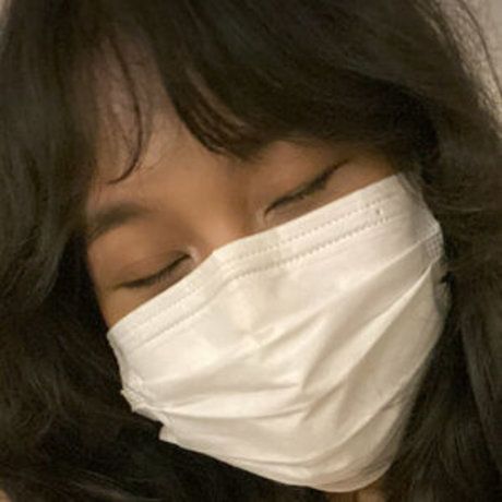 曲線美のクーガーOnlyFans ホット裸 写真