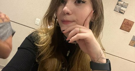 縛られたOnlyFans アート裸 画像