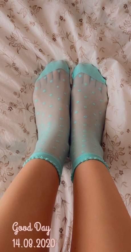 Emiliaofficial スター ギャラリー