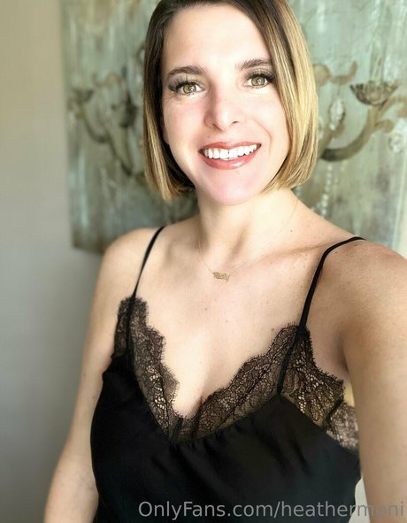 甘いおまんこオンリーファンズ エロチック 写真