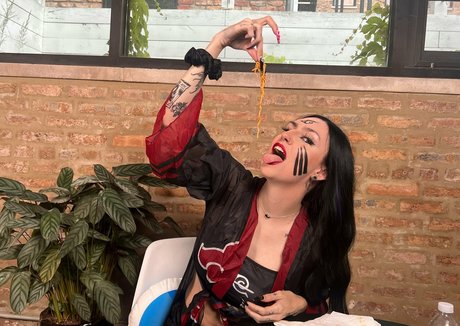 lost cos ポルノスター ホット 写真