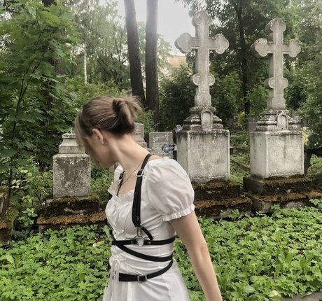 nenormova エロティックモデル ギャラリー