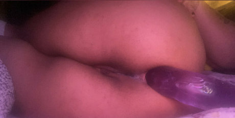 Intrlewdpuppy ヌードモデル 画像