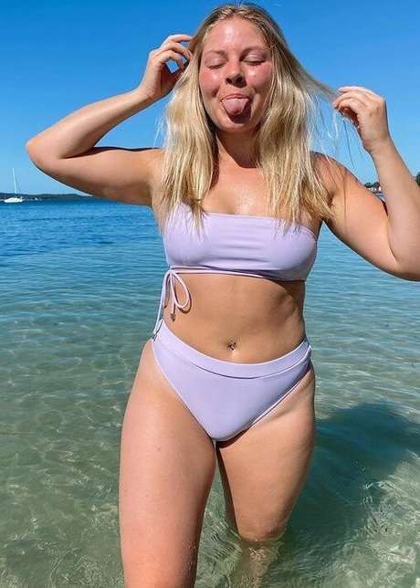 プリティオンリーファンズ ホットヌード 画像