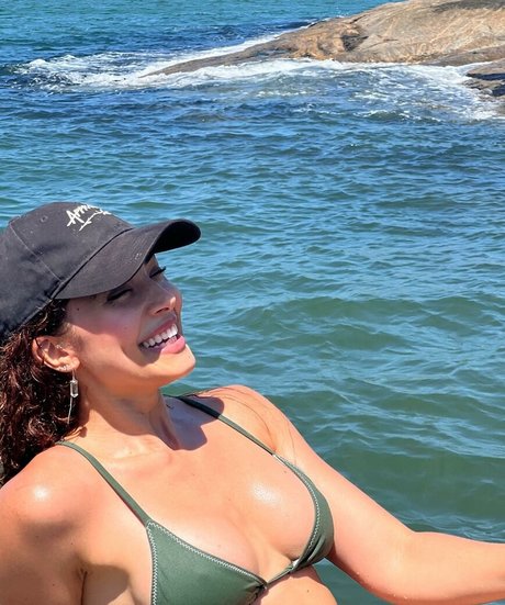 Graciely Junqueira 素敵なスター 写真