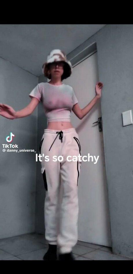 Danny Universe アートスター ギャラリー