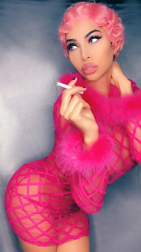 ラバーオンリーファン ポルノ 画像