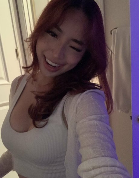 Harmonee Yang 独占女優 写真