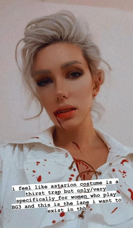 Alanah Pearce ヌード女優 ギャラリー