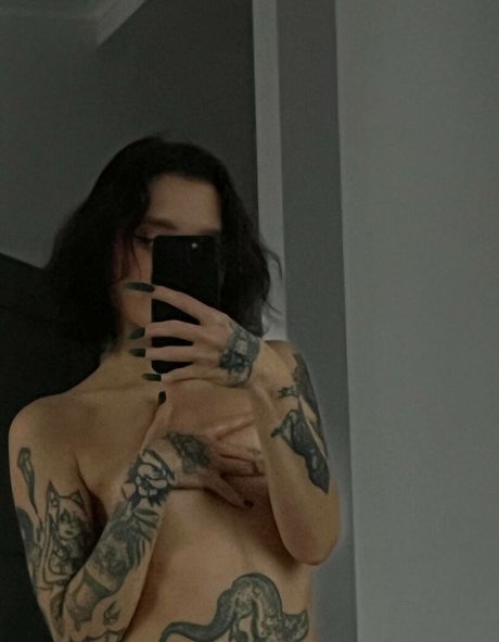 トゥインクオンリーファン 無料セクシー アーカイブ