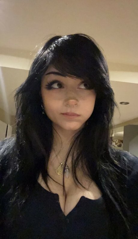 Julzzess 高品質女優 写真