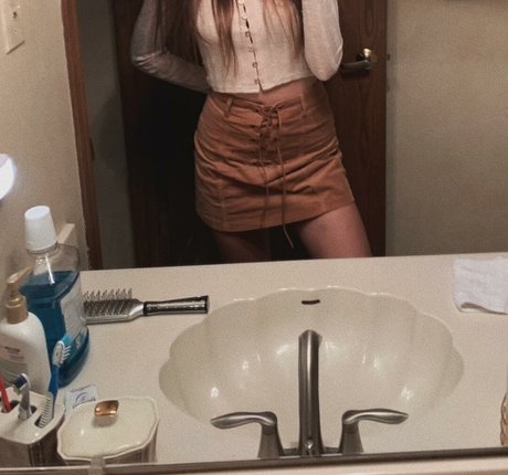 Elena Lukin ポルノスター ギャラリー